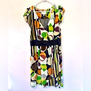 Beautiful Moulinette Soeurs abstract print midi dress with fall-like colors